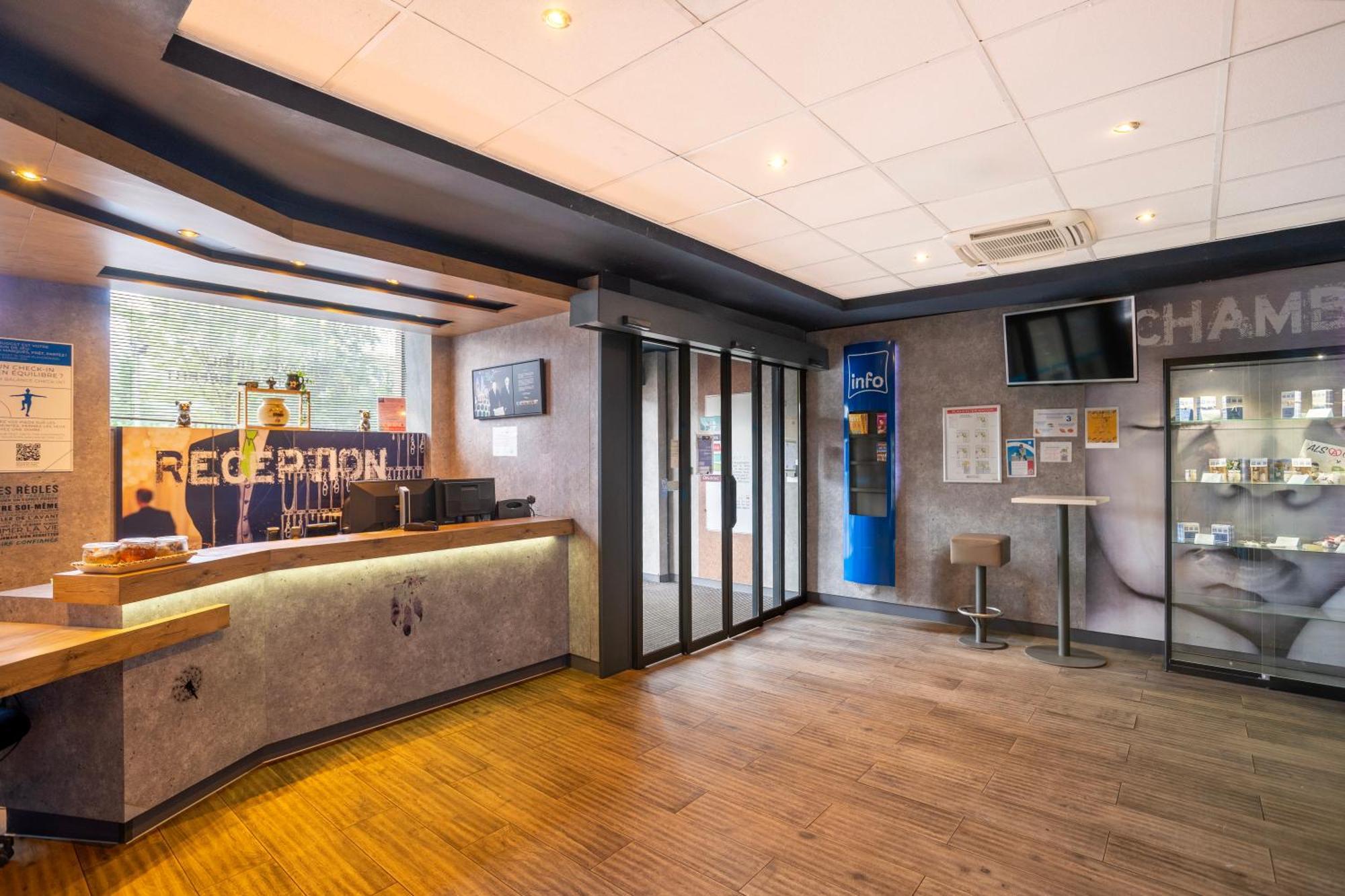 Ibis Budget Strasbourg Centre Gare Exterior photo